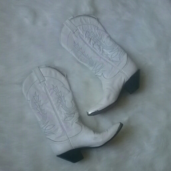 Tony Lama Shoes - {Tony Lama} White Silver-Tipped Cowboy Boots